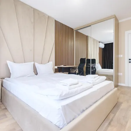Bright & Spacious With Free Parking *